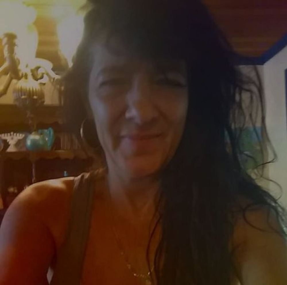 Meet your Posher, Suzanne